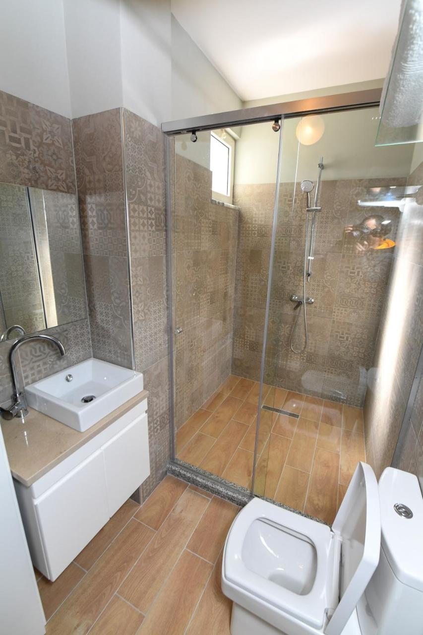 Santo Hotel Shkodër Dış mekan fotoğraf